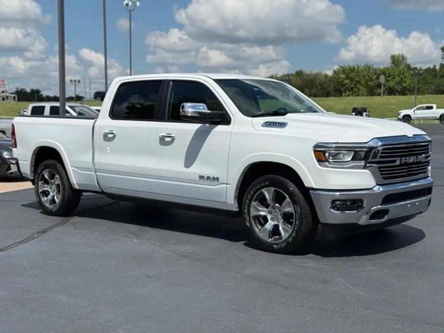 2022 Ram 1500 Laramie photo 1