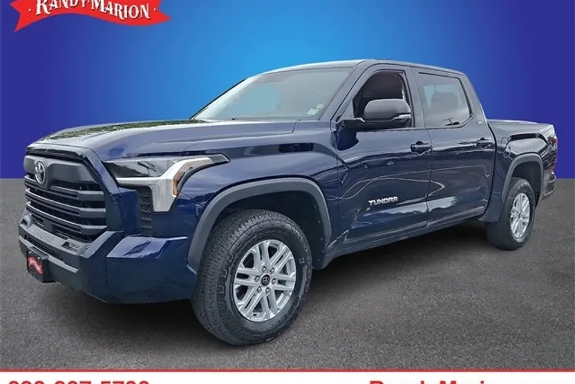 2022 Toyota Tundra SR5 photo 1