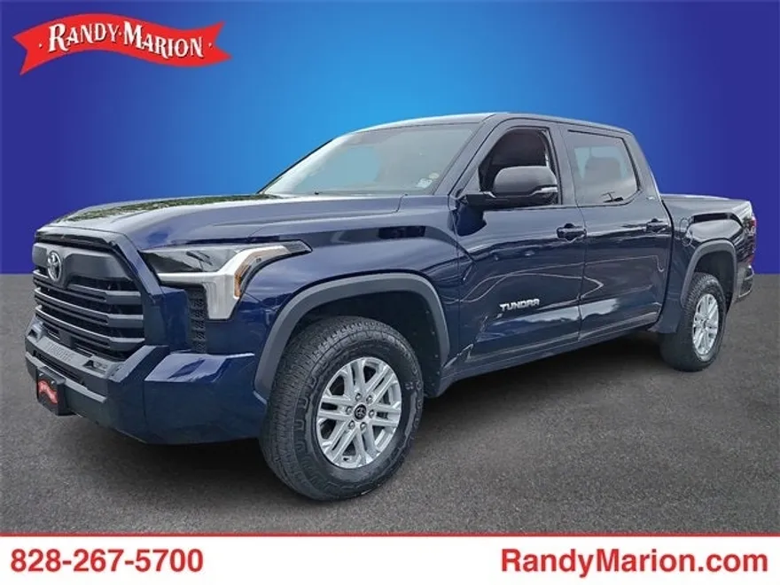 2022 Toyota Tundra SR5 photo 1