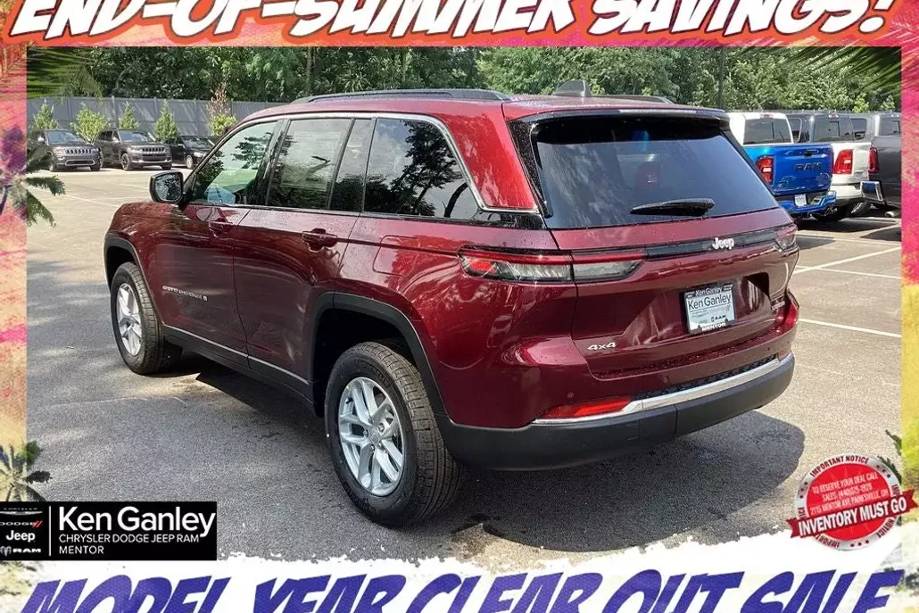 2025 Jeep Grand Cherokee Laredo photo 1