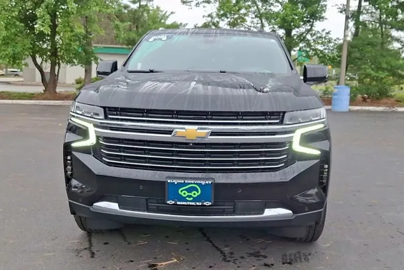 2021 Chevrolet Tahoe LT photo 1