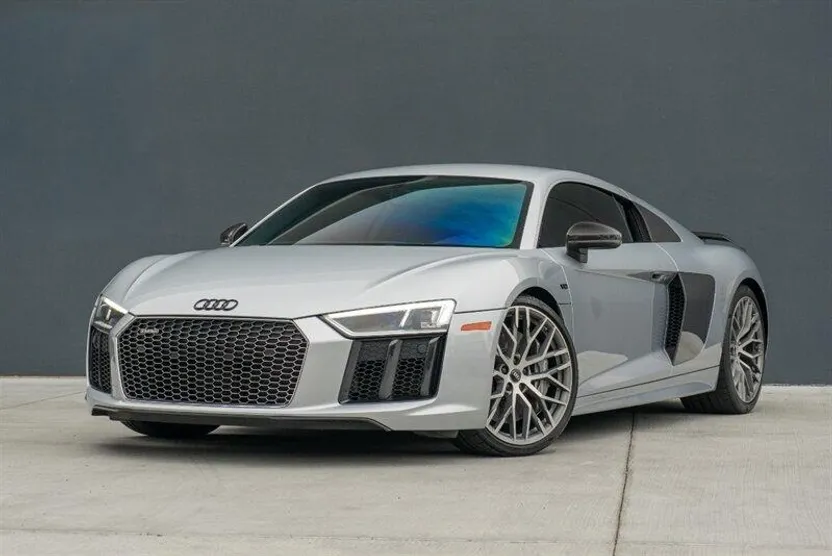 2018 Audi R8 V10 Plus photo 1
