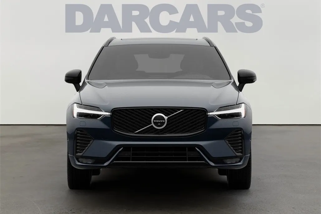 2026 Volvo XC60 B5 Plus photo 1