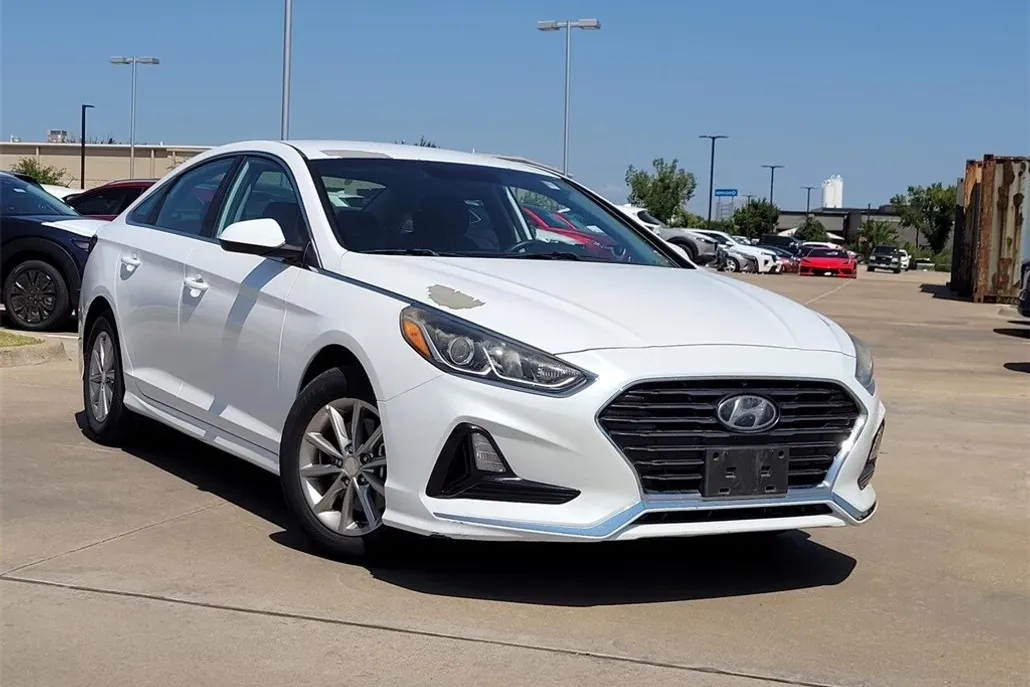 2018 Hyundai Sonata Eco photo 1