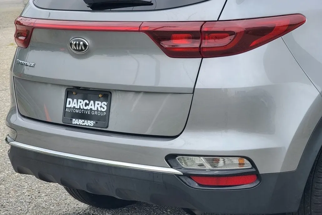 2022 Kia Sportage LX photo 1