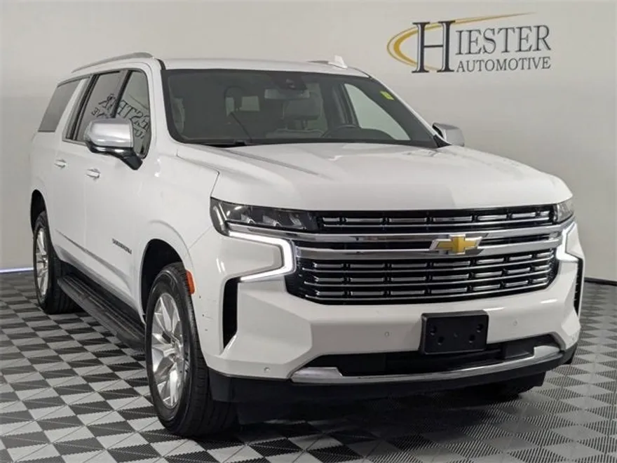 2023 Chevrolet Suburban Premier photo 1