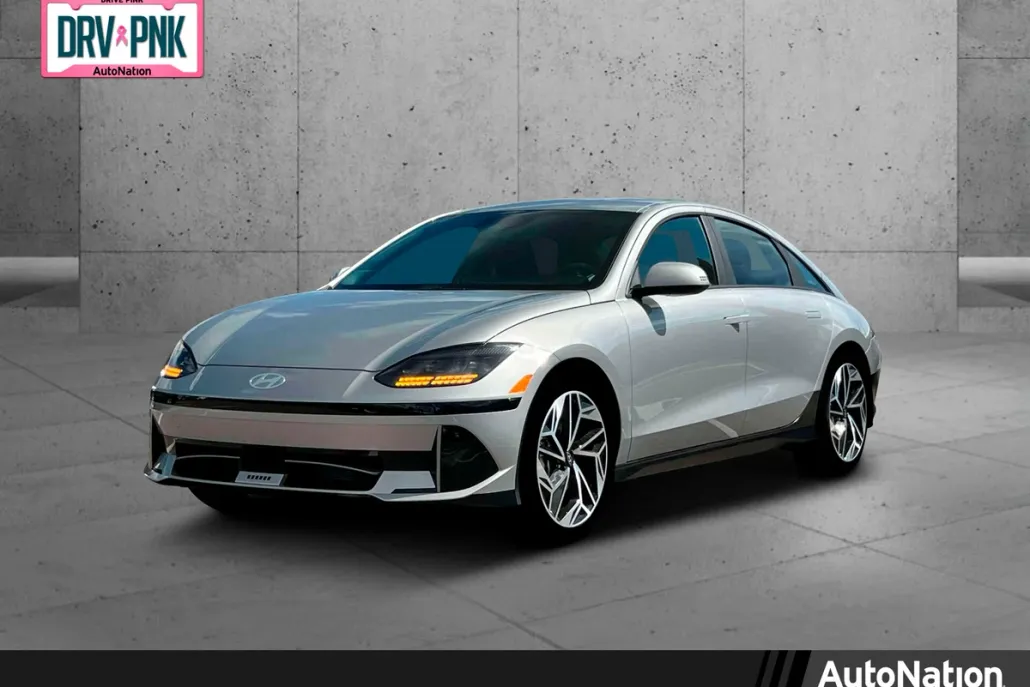 2025 Hyundai Ioniq 6 SEL photo 1