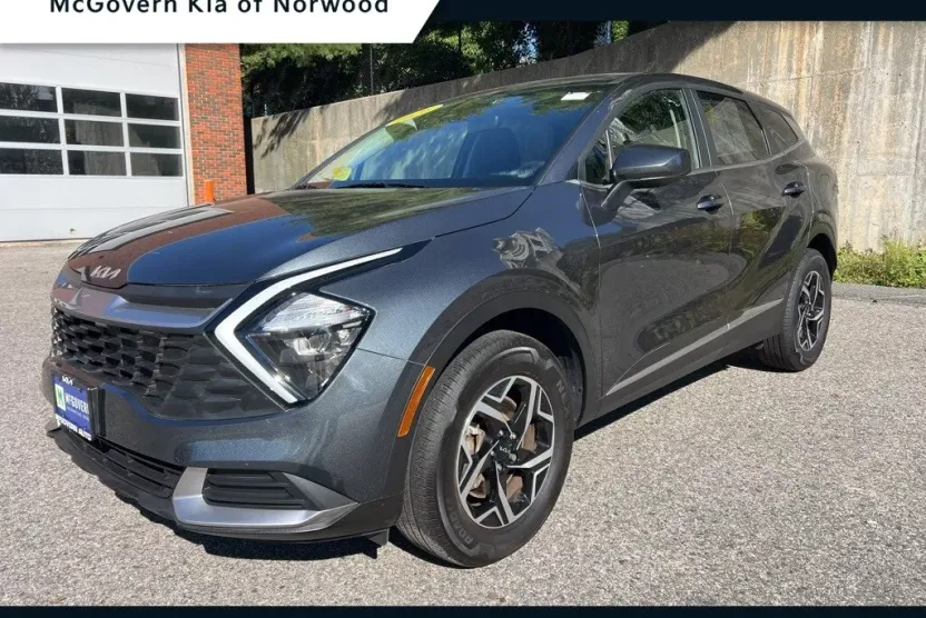 2023 Kia Sportage LX photo 1