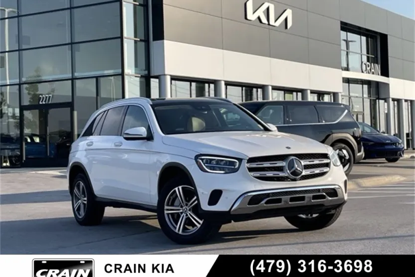 2022 Mercedes Benz GLC 300 photo 1