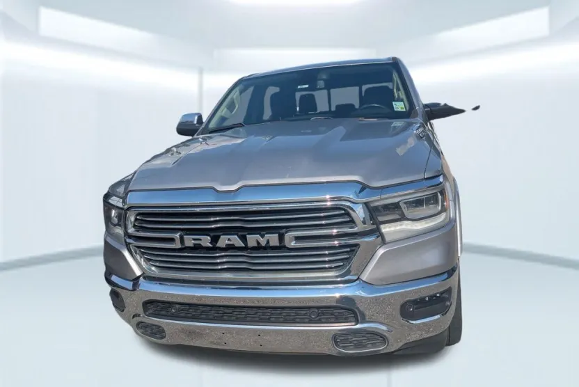 2020 Ram 1500 Laramie photo 1