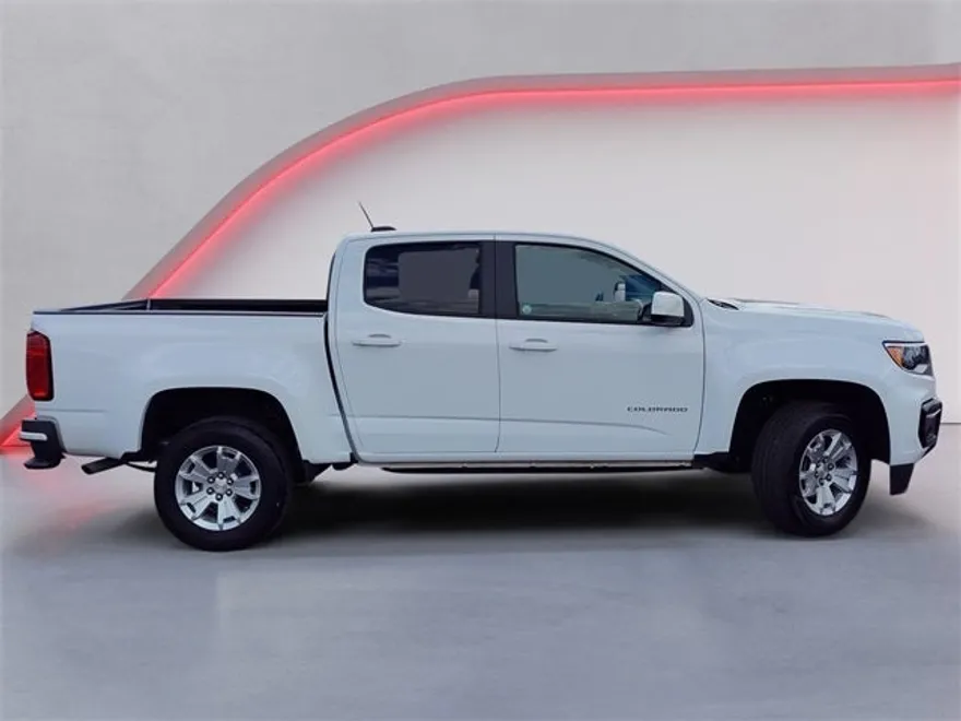 2022 Chevrolet Colorado LT photo 1