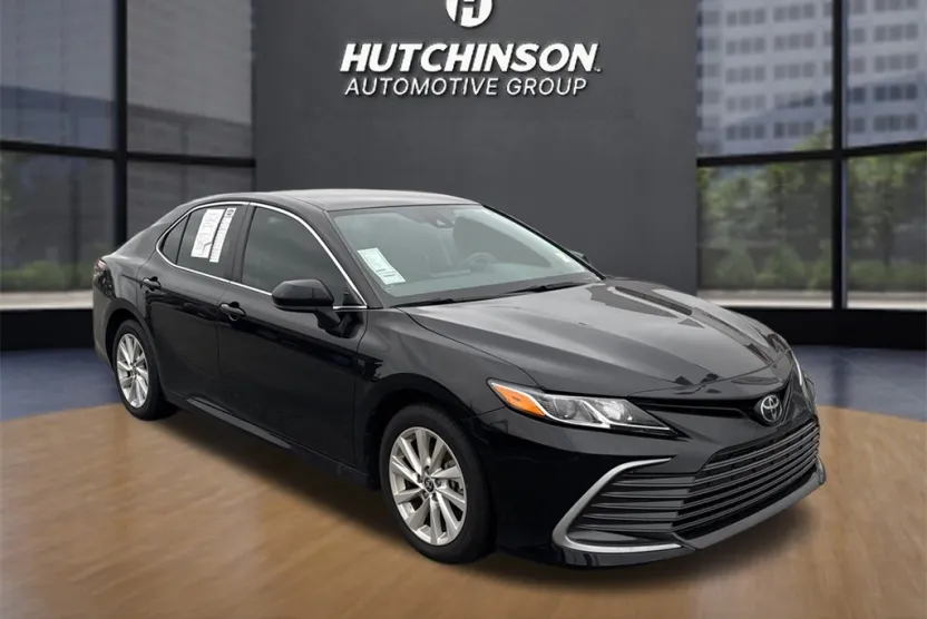 2024 Toyota Camry LE photo 1