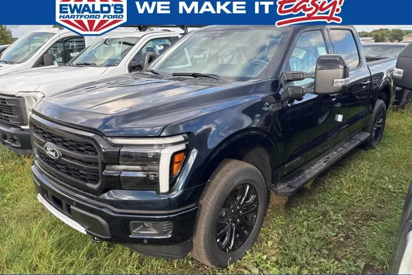 2025 Ford F-150 Lariat photo 1