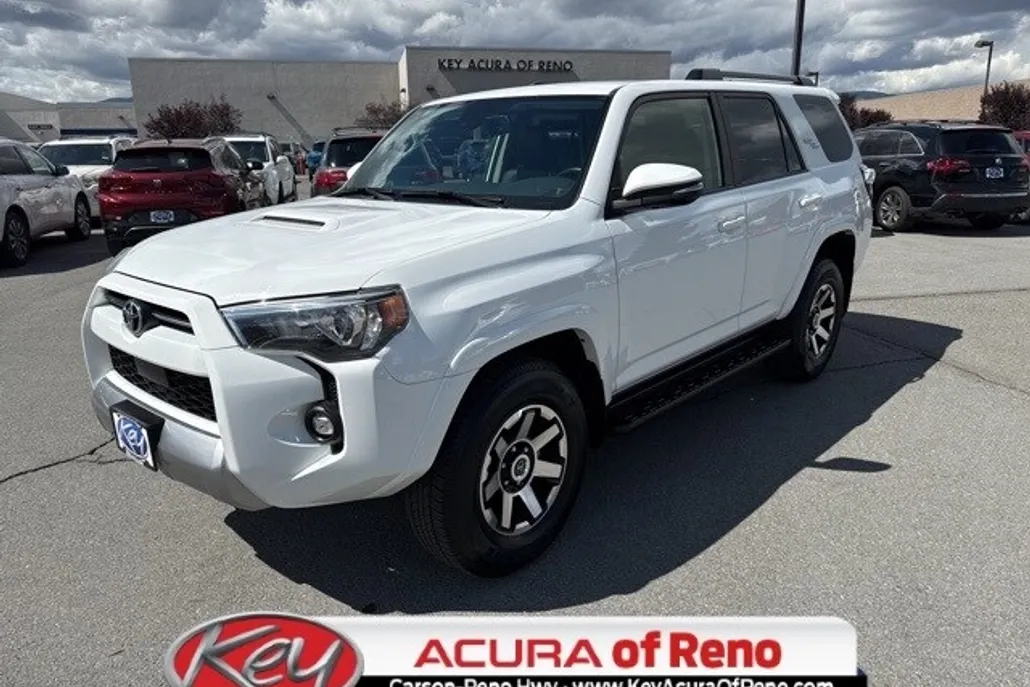 2024 Toyota 4Runner TRD Premium photo 1