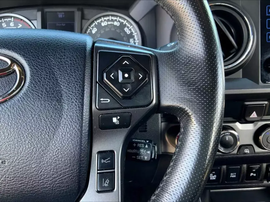 2019 Toyota Tacoma TRD Pro photo 23