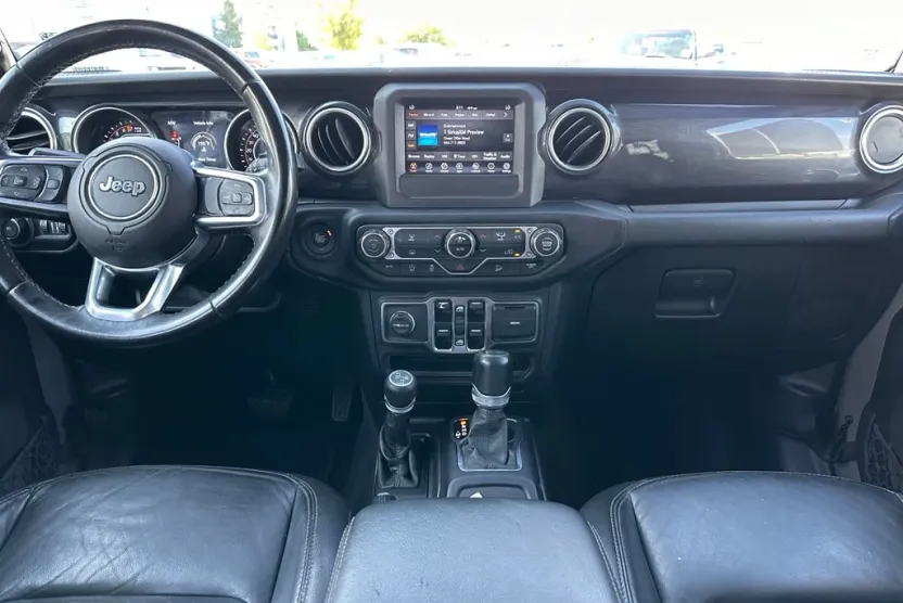 2021 Jeep Wrangler Unlimited Sahara Altitude photo 1