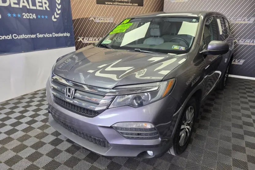 2016 Honda Pilot EX photo 1