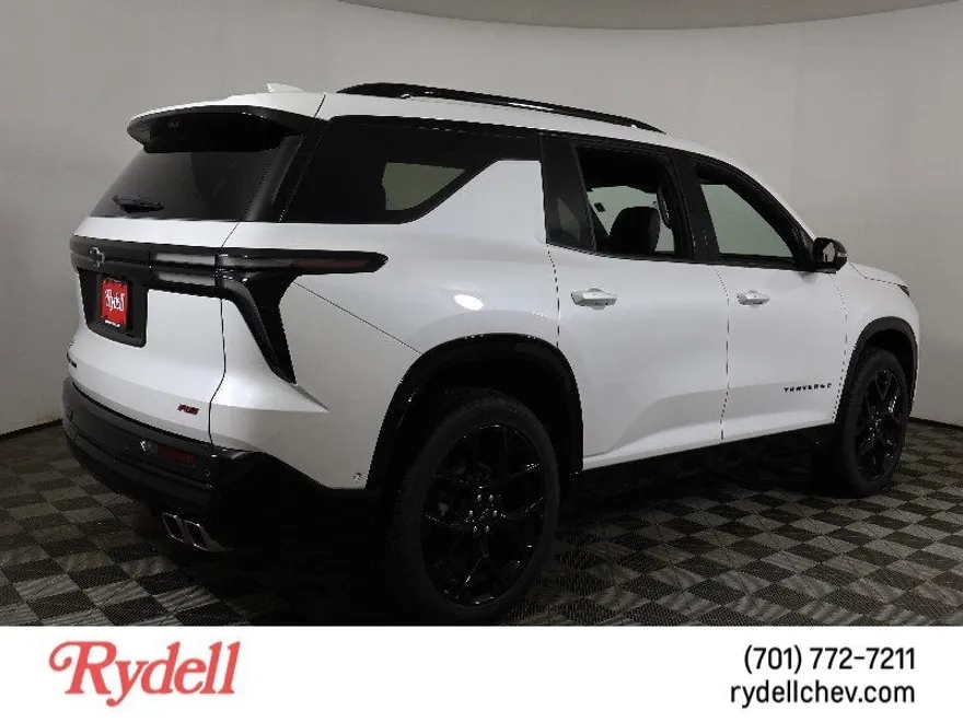 2024 Chevrolet Traverse RS photo 1