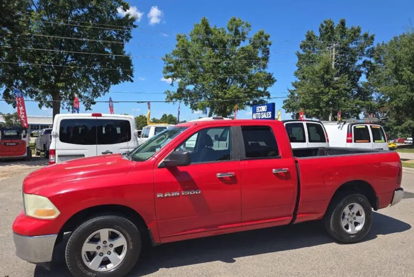 2011 Ram 1500 Big Horn photo 1