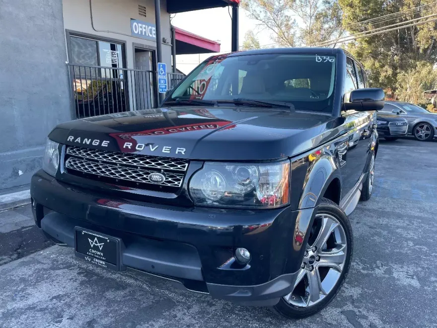 2012 Land Rover Range Rover Sport HSE photo 1