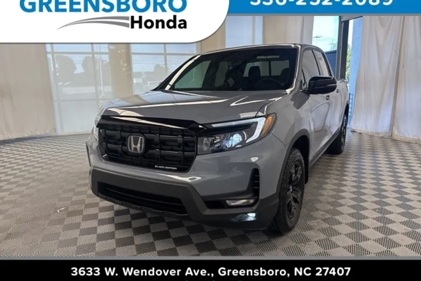 2025 Honda Ridgeline Black Edition photo 1