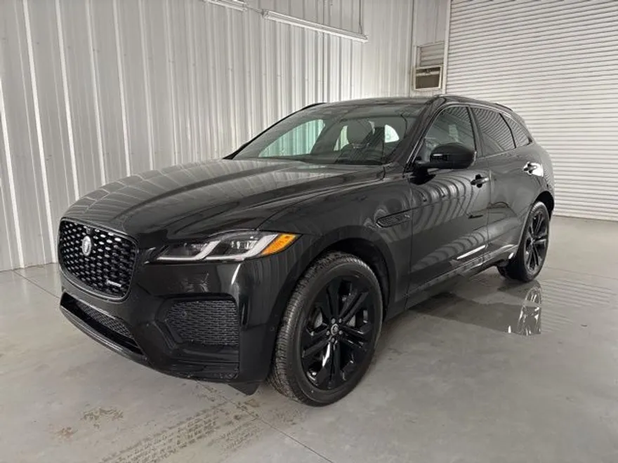 2025 Jaguar F-PACE P250 R-Dynamic S photo 1