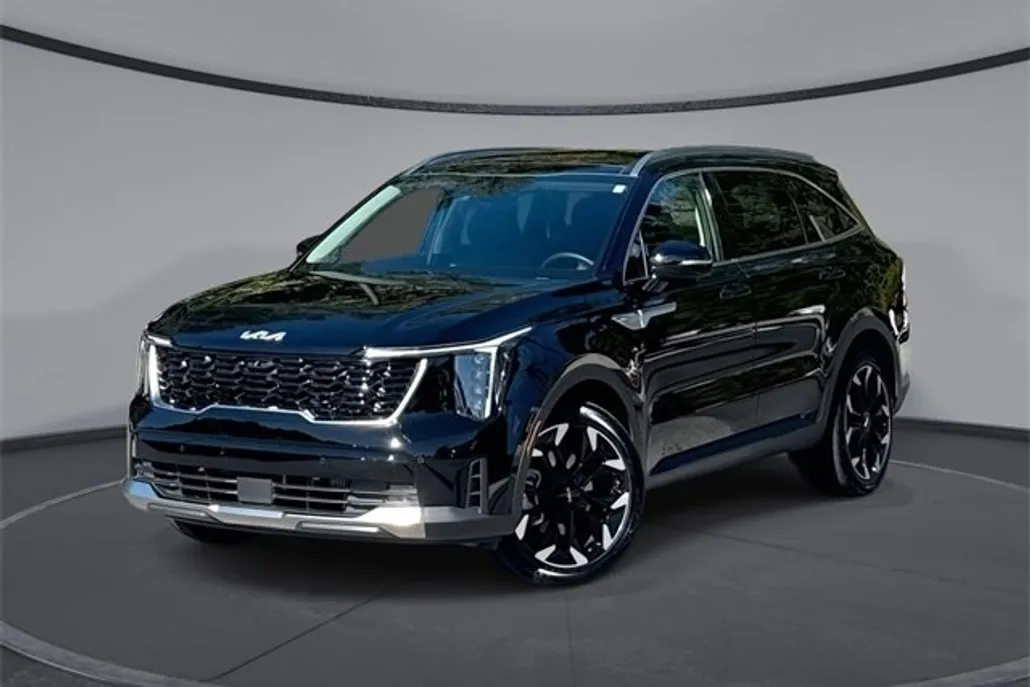 2024 Kia Sorento SX photo 1