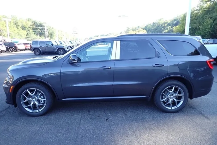 2026 Dodge Durango GT Premium photo 1