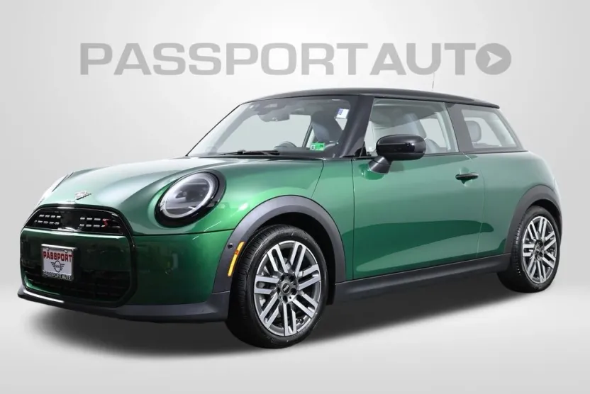2025 Mini Cooper 2 Door Hardtop S photo 1