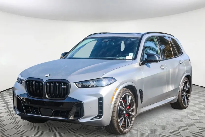 2025 Bmw X5 M60i photo 1