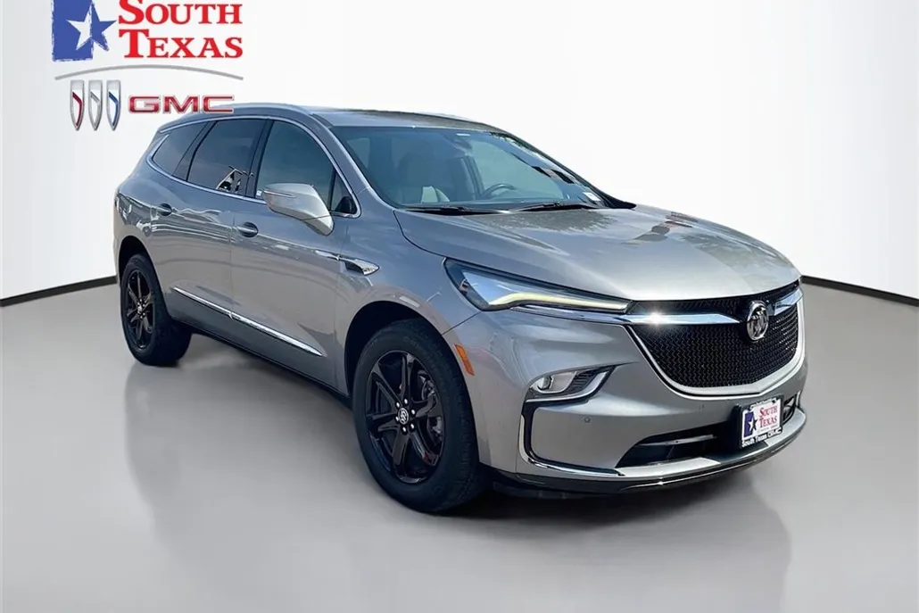 2023 Buick Enclave Essence photo 1