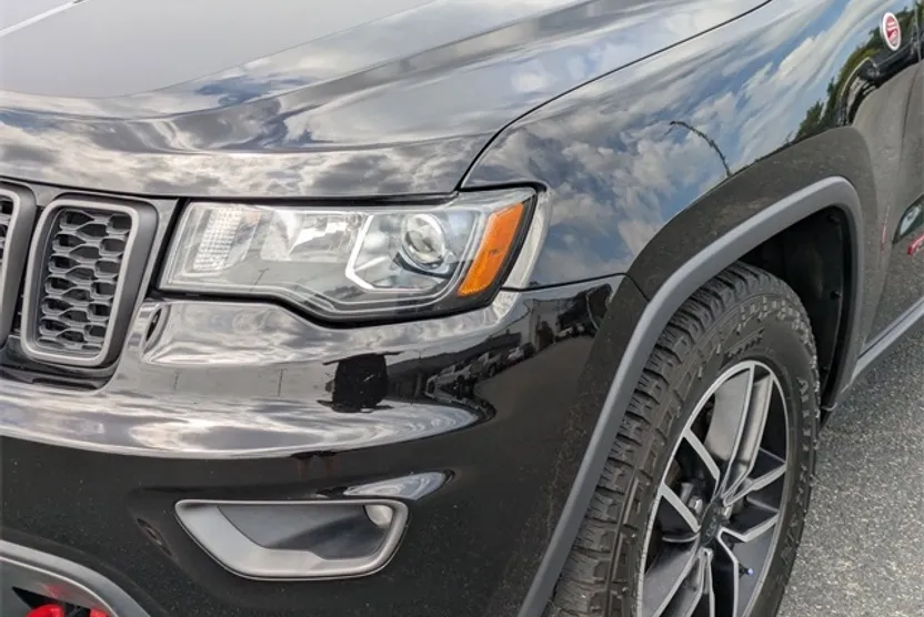2020 Jeep Grand Cherokee Trailhawk photo 1