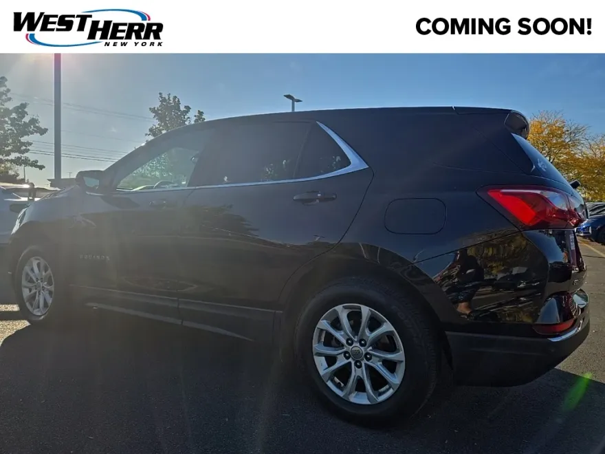 2019 Chevrolet Equinox LT photo 1