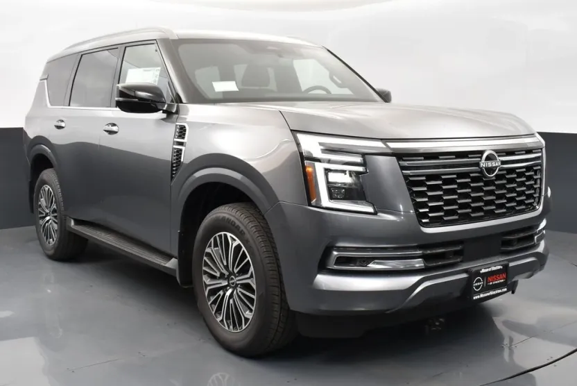 2025 Nissan Armada SL photo 1