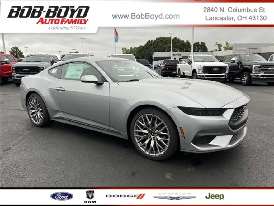 2025 Ford Mustang EcoBoost Premium photo 1