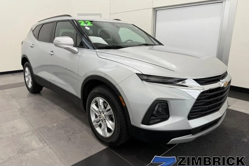 2022 Chevrolet Blazer 2LT photo 1