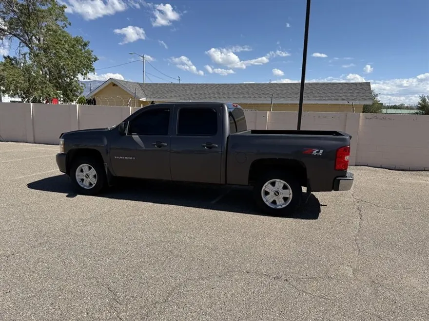 2011 Chevrolet Silverado LTZ photo 1