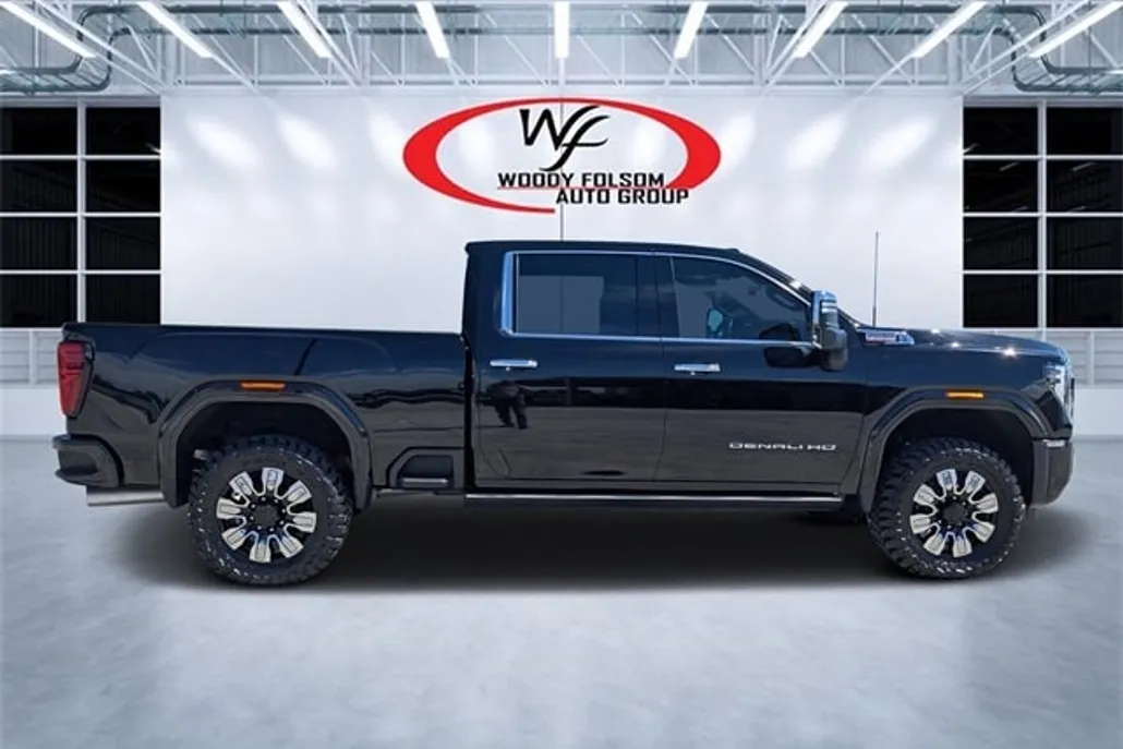 2024 Gmc Sierra 2500 HD Denali photo 1