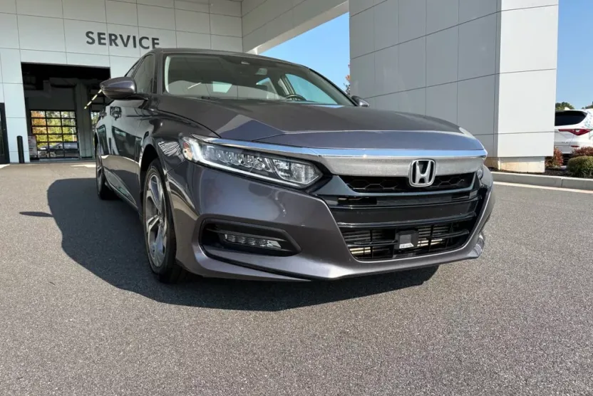 2020 Honda Accord EX-L 1.5T photo 1