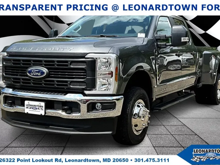 2025 Ford F-350 XL photo 1