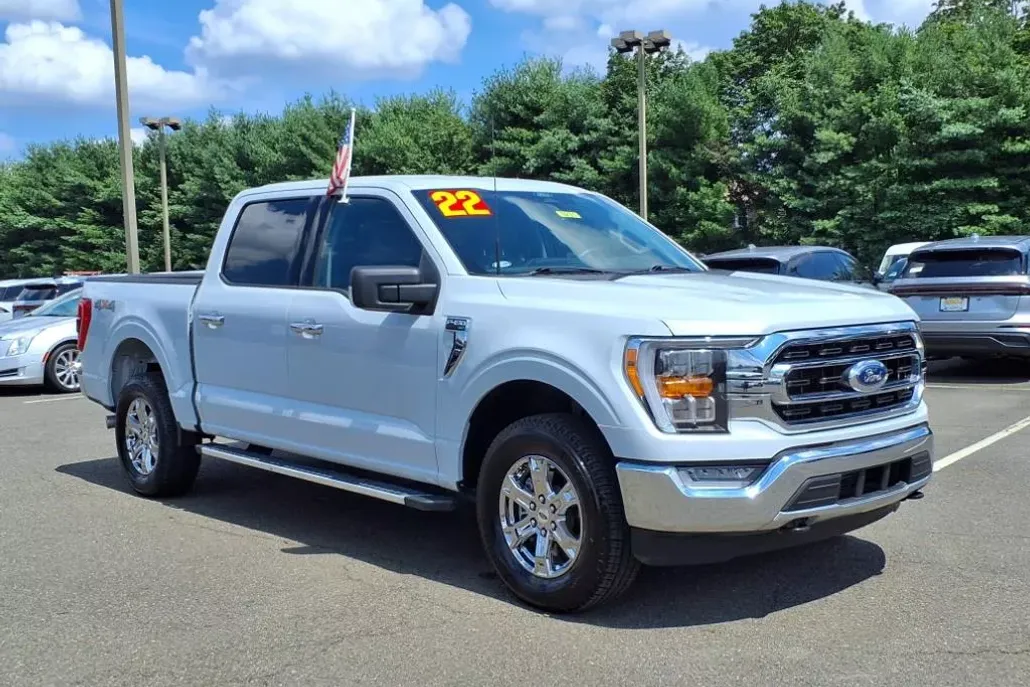 2022 Ford F-150 XLT photo 1