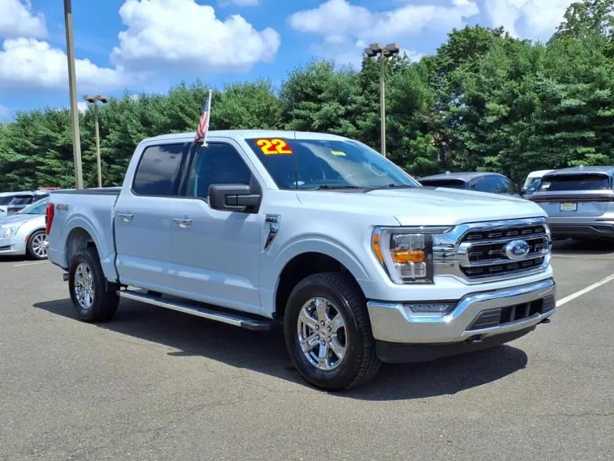 2022 Ford F-150 XLT photo 1