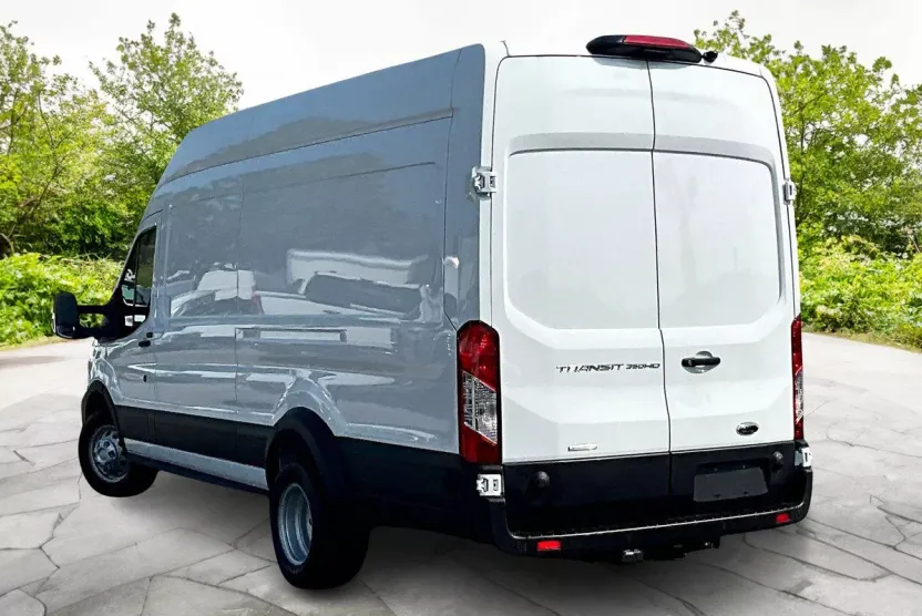 2024 Ford Transit Cargo Van photo 1