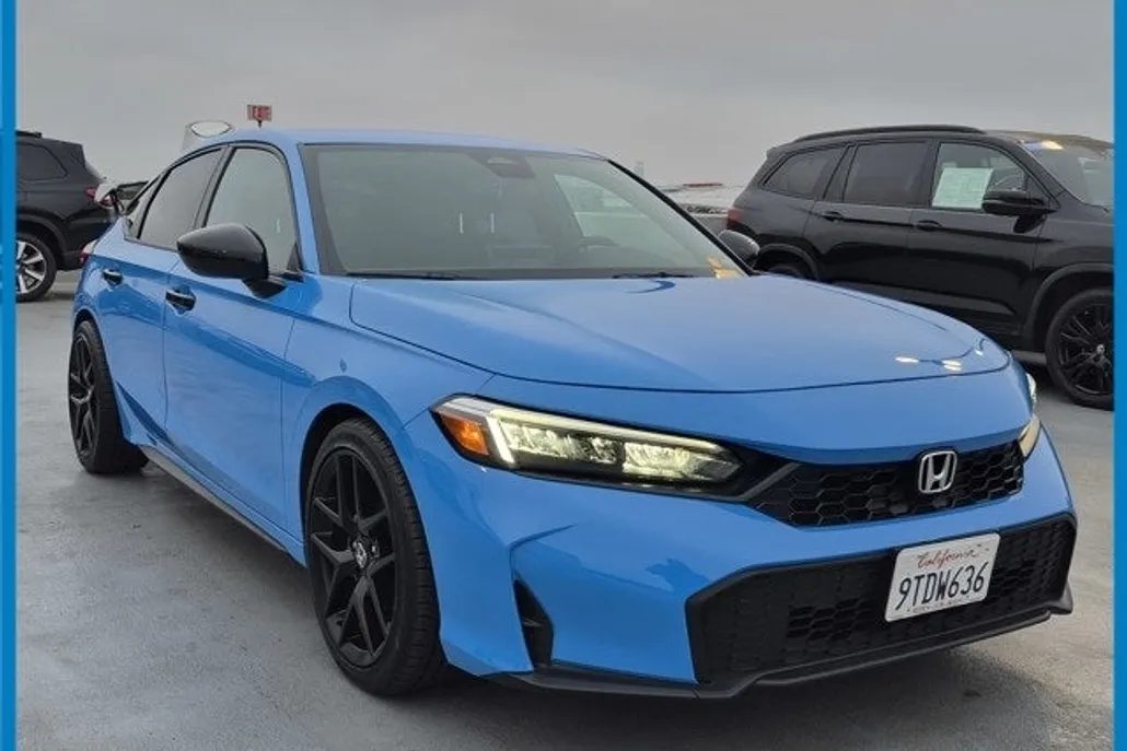 2025 Honda Civic Sport photo 1