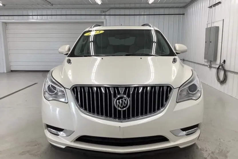2013 Buick Enclave Leather photo 1