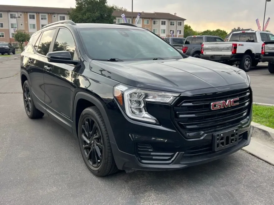 2023 Gmc Terrain SLE photo 1