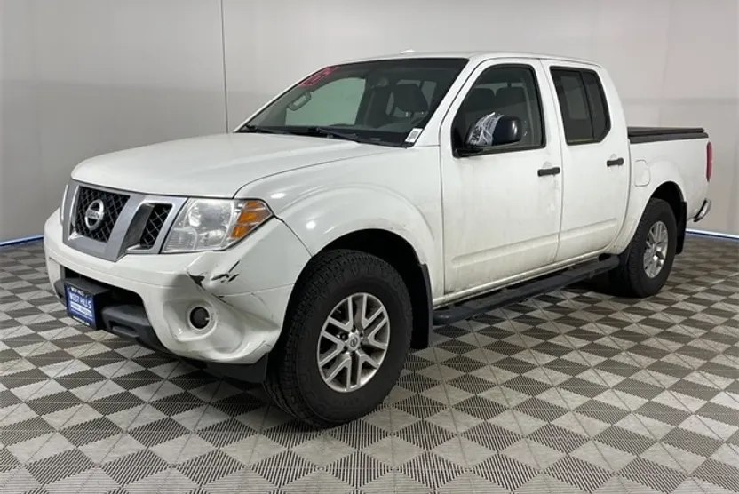 2016 Nissan Frontier SV photo 1