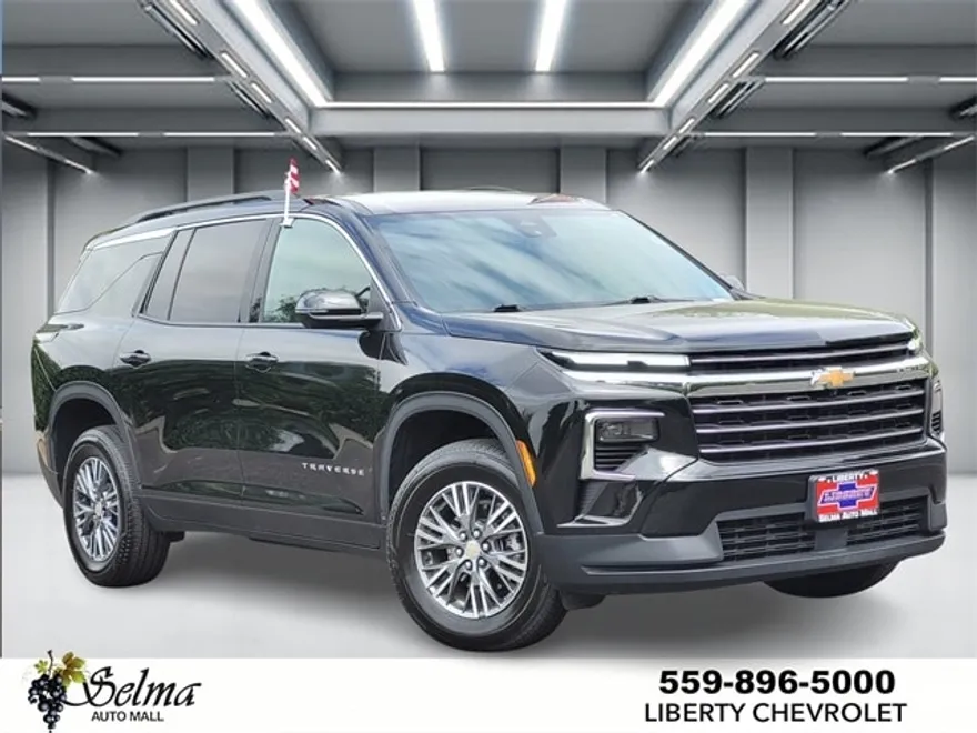 2024 Chevrolet Traverse photo 1