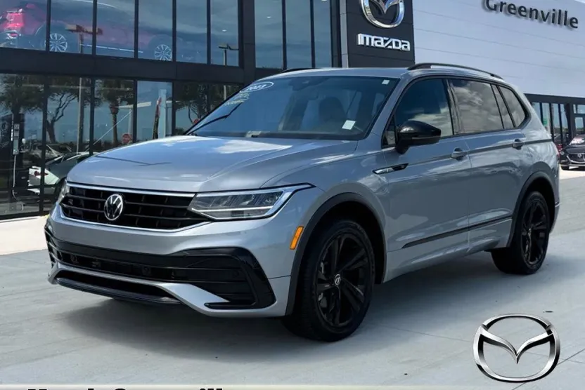 2023 Volkswagen Tiguan SE R-Line Black photo 1