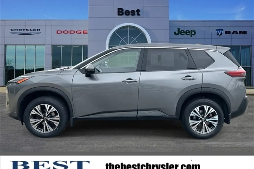 2021 Nissan Rogue SV photo 1